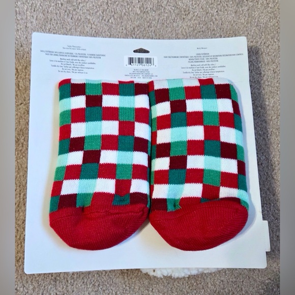 New Hallmark Cozy Socks & Eye Mask Set – “I Dream In Hallmark Channel” Bundle - Picture 3 of 3